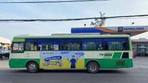 Quảng cáo thân xe buýt (Body Ads) – Giải pháp phủ sóng thương hiệu kinh điển Quảng cáo thân xe buýt