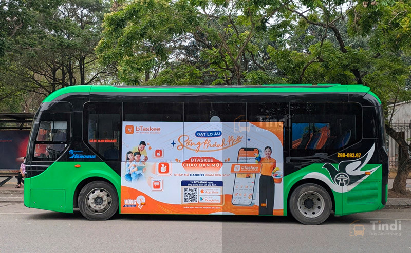 Quảng cáo trên xe buýt có hiệu quả không? Sự thật từ các chiến dịch thực tế Chọn hình thức quảng cáo dựa trên mục tiêu chiến dịch và ngân sách, thay vì chạy theo xu hướng