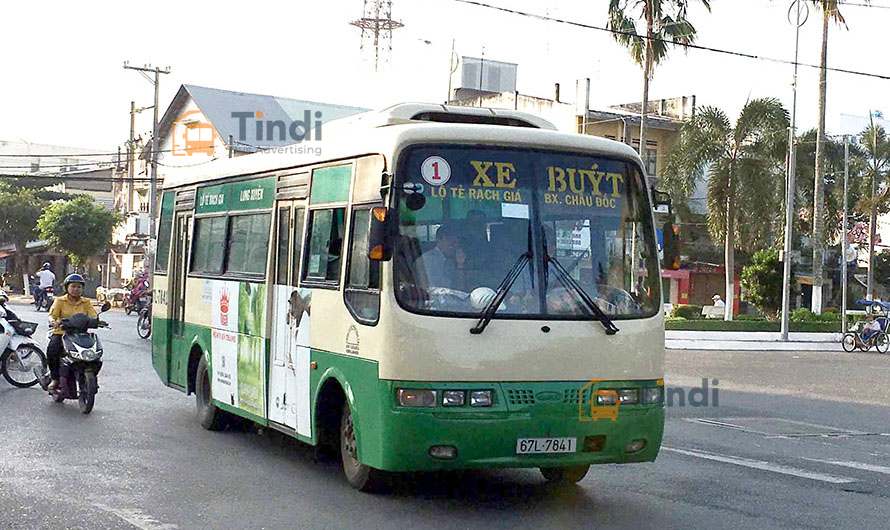 Quảng Cáo Xe Buýt Tại An Giang – Giải Pháp Phủ Thương Hiệu Hiệu Quả Tại Miền Tây Quảng cáo xe buýt tại An Giang đang trở thành một trong những kênh truyền thông hiệu quả nhất tại khu vực miền Tây